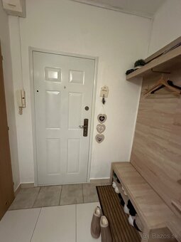 Kompletne zrekonštruovaný zariadeny 2,5 izbový byt na predaj - 2