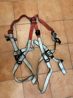 Bezpečnostný postroj - 2