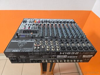 Mixer behringer x1832 USB - 2