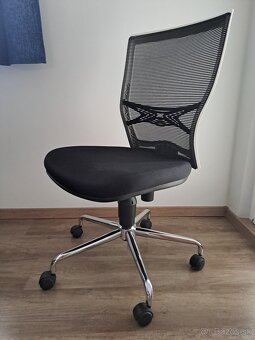 Kancelárska stolička - 2