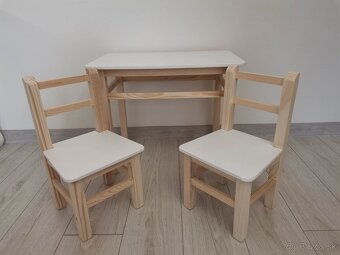 Detský stolík s dvomi stoličkami - 2