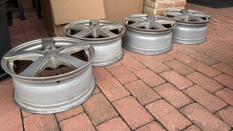 Alu disky R17 5x114,3 - 2