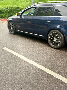235/45 R17 - 2