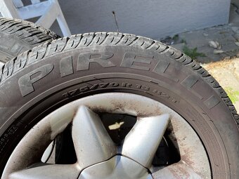 Predám 4xgumy s elektrónmi + rezerva 175/70 R13 82T - 2