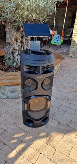 Výkonný audiosystém V71D s technologií BLUETOOTH - 2