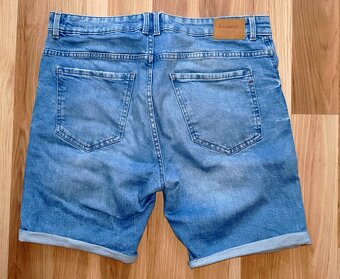 Pánske PULL&BEAR elastické v.34 - 2
