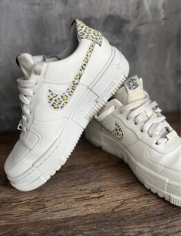 Tenisky Nike Air Force 1 Pixel SE - 2