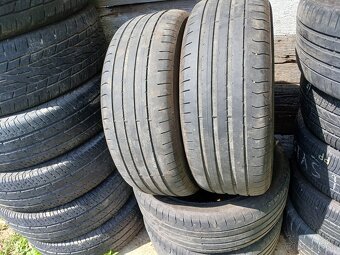 Predam letné pneumatiky 4ks 215/55r17 - 2