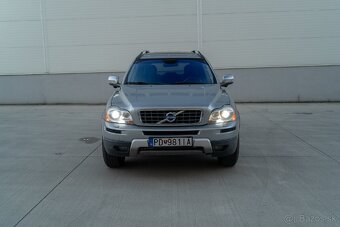 Volvo XC90 2.4 D5 - 2
