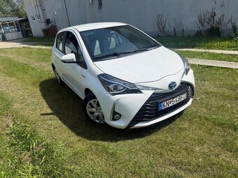 Toyota Yaris Hibrid 1.5 - 2