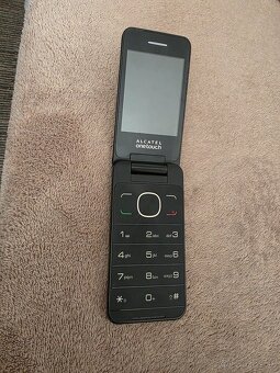 Vyklapaci telefon Alcatel One Touch - Sesame 2 - 2