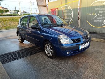 Renault Clio - 2