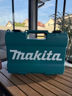 MAKITA 12V uťahovačka kufor - 2