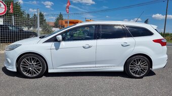 Ford Focus Kombi 2.0 TDCi DPF 163k Titanium A/T za 5.990 € - 2