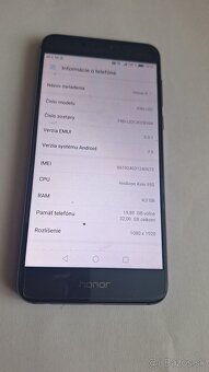 Honor 8 4/32GB android 7 - 2
