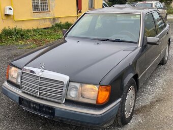 Mercedes W124 E300d - 2