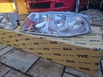 Predám nové predné svetlá – Škoda Octavia II (pred FL) - 2
