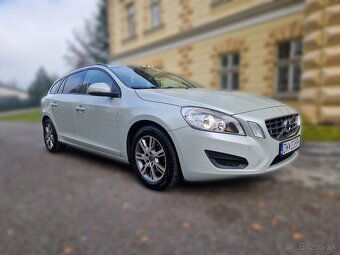 Volvo V60 DRIVe - 2