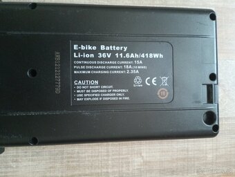 Predám málo používanú aku batériu k elektrobicyk - 2