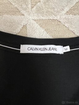 Predam čierne tričko Calvin Klein - 2
