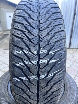 Predam pneumatiky 185/60r14 zimne - 2