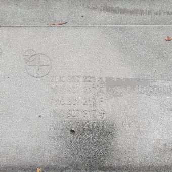 Naraznik VW Sharan 7N0807221A - 2