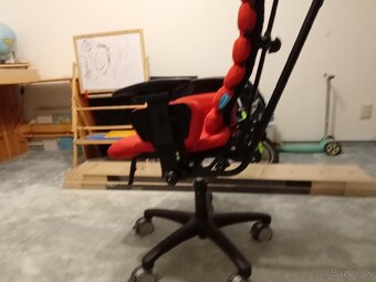 Špeciálna stolička - 2