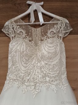 Svadobné šaty, závoj, lodičky - 2