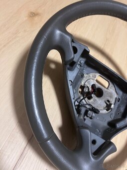 Porsche Cayenne volant - 2