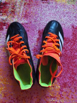 Kopačky Adidas Predator, veľkosť 39.5 - 2