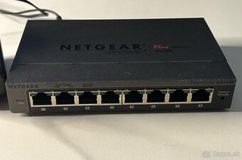 NETGEAR ProSafe Switch GS108E s káblom 1,5m - 2