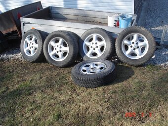 Land Rover Freelander - 2