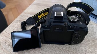 Nikon D5100 - 2