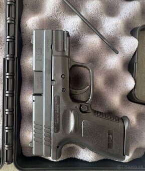 HS 9 sub compact - 2