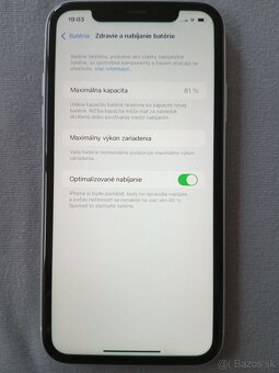 iPhone XR 2 kusy krásne zachovalé - 2