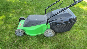 Elektrická kosačka 900W - 2