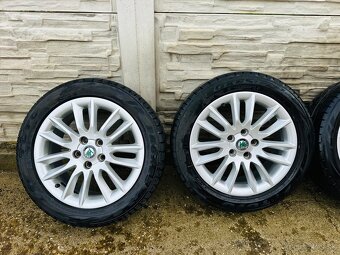 Skoda proteus laurint klement 5x112 r 17 komolet letné pneu - 2