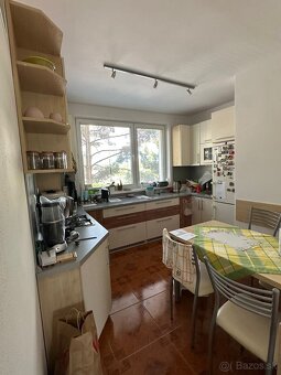 Predam zariadení 3 izbový byt na Novom Juhu - 2