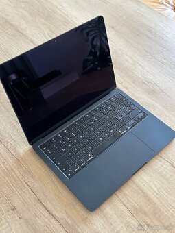 MacBook Air M2, 16GB RAM, 256GB SSD - 2