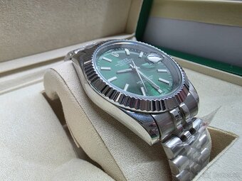 Rolex oyster perpetual DATEJUST - 2