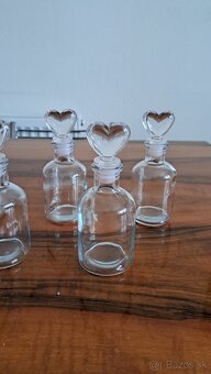 Sklenené fľaštičky - 2