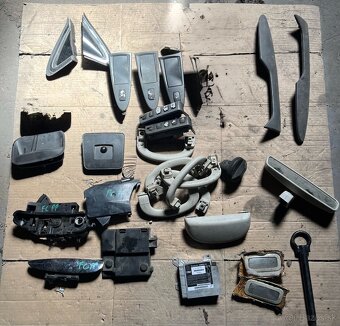 Vsetko komplet za 100e Fiat Croma - 2