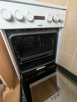 Kombinovaný (plynovy+elektricky) sporák Mora K 5254 CW - 2