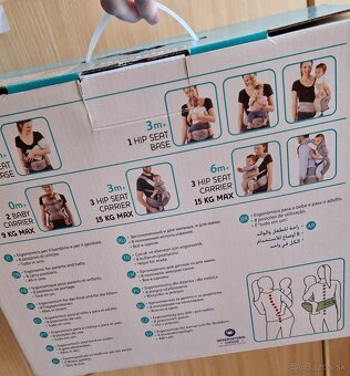 Uplne novy nosič chicco - 2