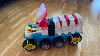 Labkova patrola- velky terenny nakladiak - 2