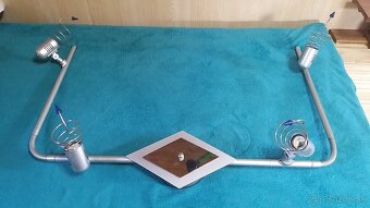 Parádam stropne svetlo - 2