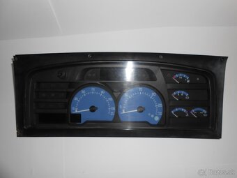 Budiky Renault Midlum - 2