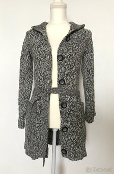 Dlhý šedý sveter - 2