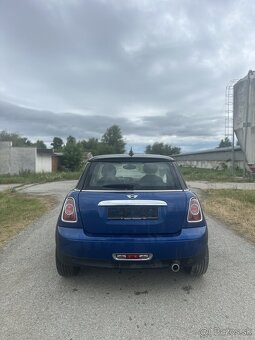 Mini Cooper R56 2.0 D - 2