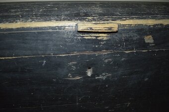 predam velka drevena starozitna truhlica - 2